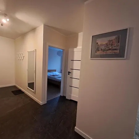 Komfortowy Apartament- 1 Salon, 3 Sypialnie, 2 Lazienki W Gdansku Apartament *