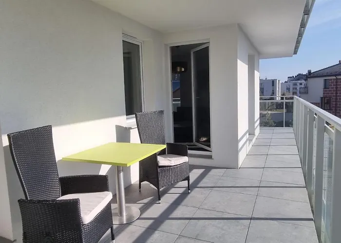 Komfortowy Apartament- 1 Salon, 3 Sypialnie, 2 Lazienki W Gdansku Gdańsk