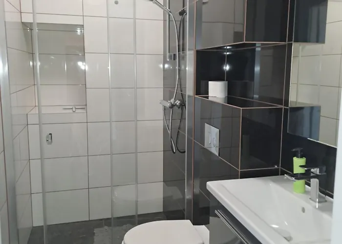 Komfortowy Apartament- 1 Salon, 3 Sypialnie, 2 Lazienki W Gdansku Gdańsk